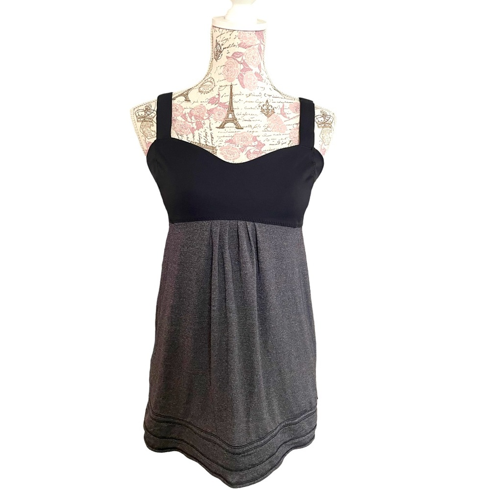 Lululemon run: Back on Track Tank- Size 10